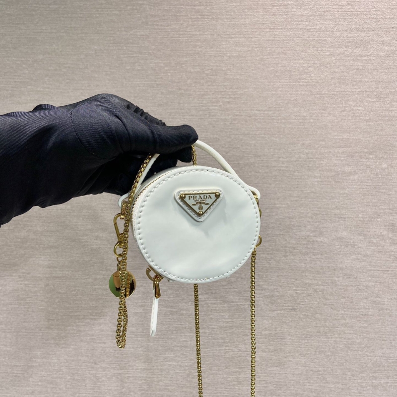 Pra*a round bags